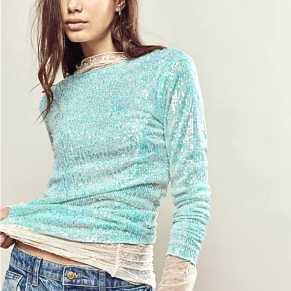 NWOT Free People Gold Rush Long Sleeve Sequin Top in Mint Size Small